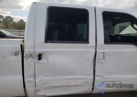 2015 Ford F250 Super Duty из США, поврежденный, VIN 1FT7W2BT2FEA08077